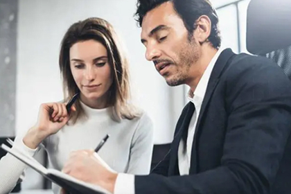 面对法院诉讼，债务人拒不还款怎么办？